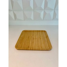 BANDEJA DE BAMBU CUADRADA 25 X 25 CM