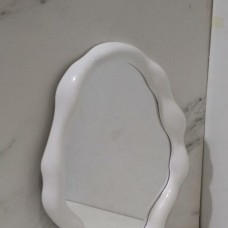 ESPEJO DE PARED IRREGULAR BLANCO