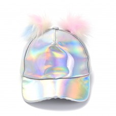 GORRA CON VISERA METALIZADA CON POMPONES SKORA