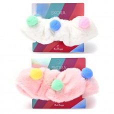 COLITA PARA EL CABELLO DE PELUCHE CON POMPONES SKORA