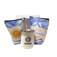 SET MATERO X 4 (MATE + BOLSITAS VERTEDORAS + BOMBILLA) ARGENTINA EN CAJA