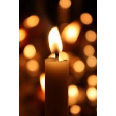 VELAS ILUMINARTE COLOR FINA Y ALTA (PARECE) AMARILLA