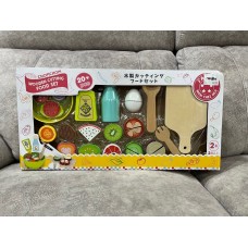 SET DE COMIDAS DE MADERA CON TABLA JADORE SET DE COMIDAS DE MADERA CON TABLA JADORE